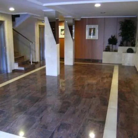Apartamento Torre Yago, Primera Linea De Playa 6 Personas *